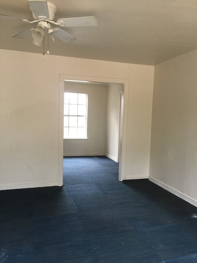 Building Photo - Ask About Our 1st Month Special!