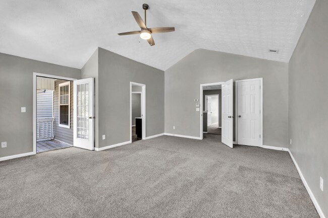 Foto del edificio - 732 Shadow Lake Dr