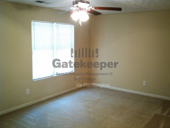 Foto del edificio - 8422 Carlington Ln