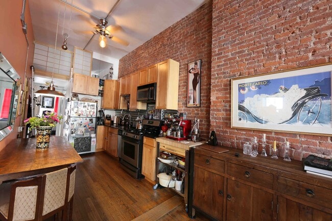 Building Photo - 332 East 116th street