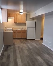 Building Photo - 6530 S Union Ave