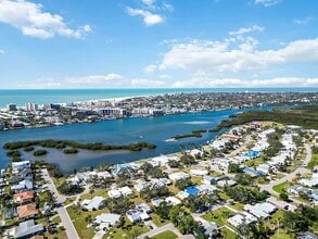 Building Photo - 5912 Driftwood Ave