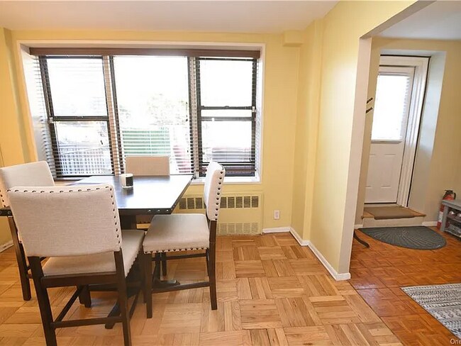 Foto del edificio - 575 Bronx River Pkwy