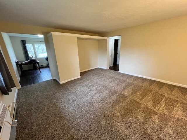 Foto del edificio - 15412 S James St