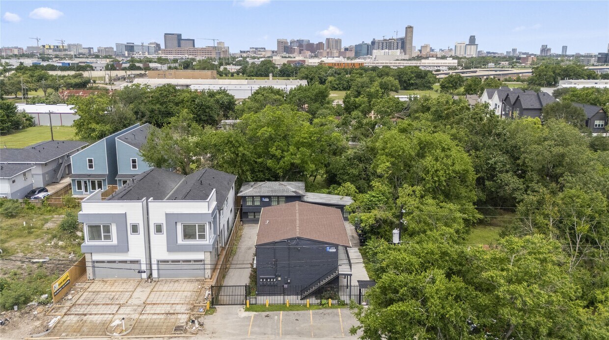 Foto principal - 6810 Del Rio St