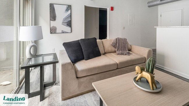 Building Photo - 222 E Saratoga St