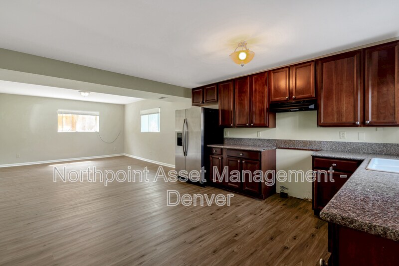 Foto principal - 3290 Cherry St