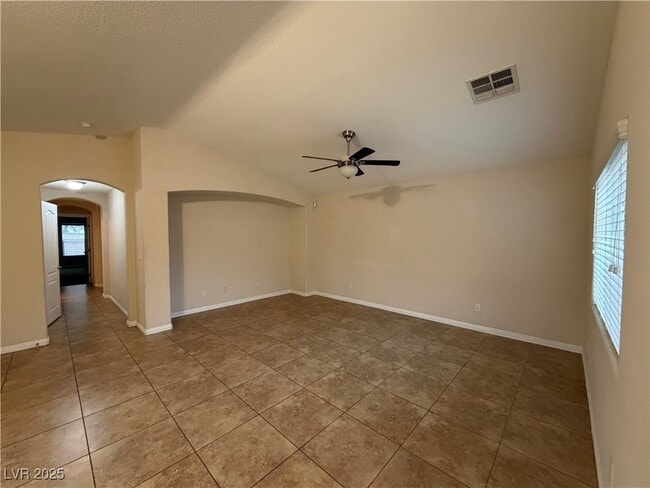 Building Photo - 5233 Sand Dollar Ave