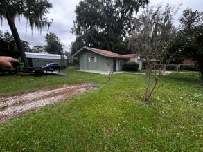 Building Photo - 2652 Merwyn Rd