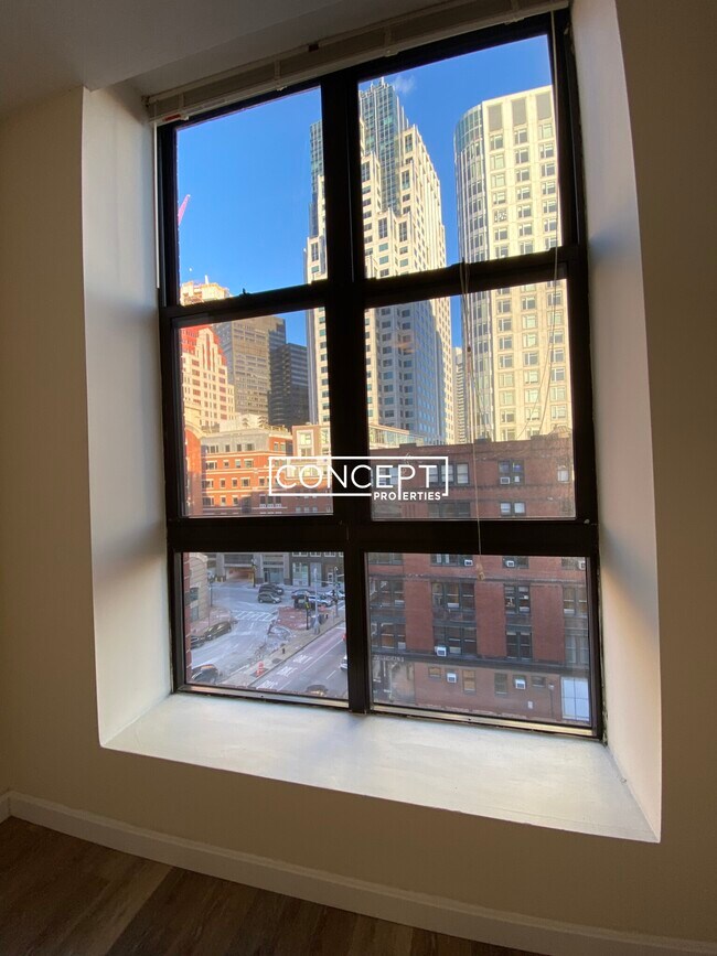 Building Photo - 81 Essex St