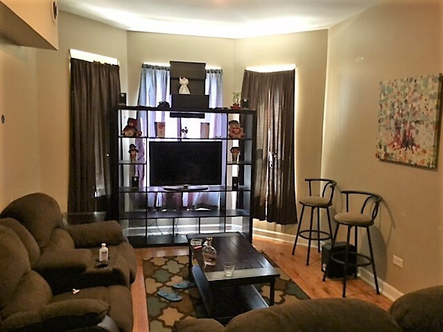 Foto del diseño de interior - 1530 S Trumbull Ave