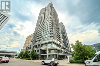 Building Photo - 2 Sonic Way