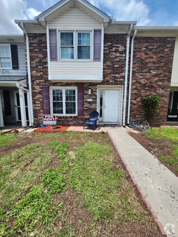 Building Photo - 721 Ralston Ct