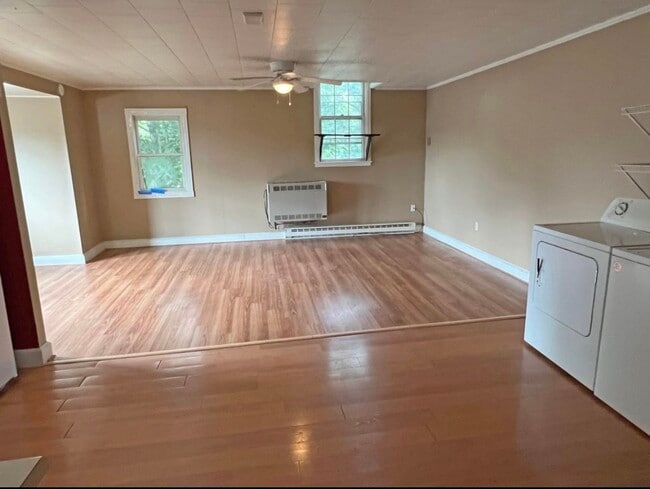 Building Photo - 103 US Route 1