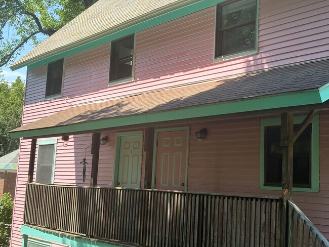 Building Photo - 55 Cherry Hl