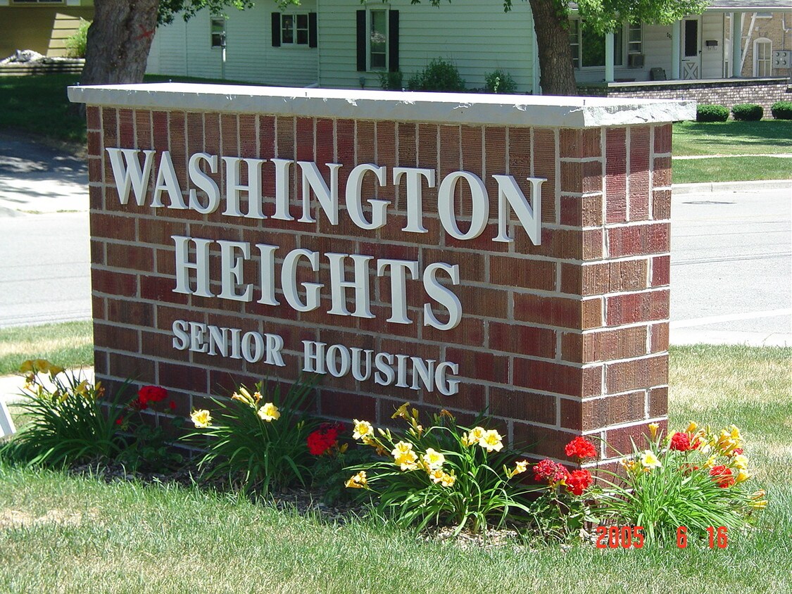 Senior Housing - 525 N Main St