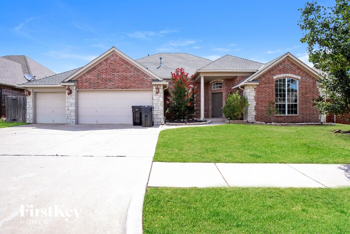 Primary Photo - 17100 Holly Burn Cir