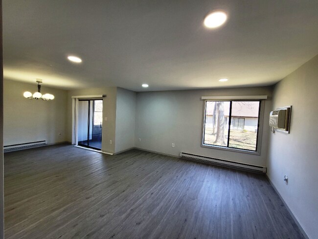 Foto del edificio - 165 Cross Slope Ct