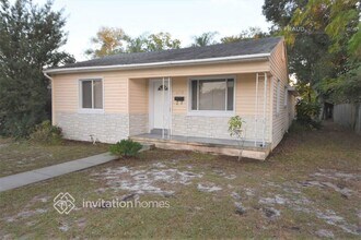 Building Photo - 4710 21st Ave N