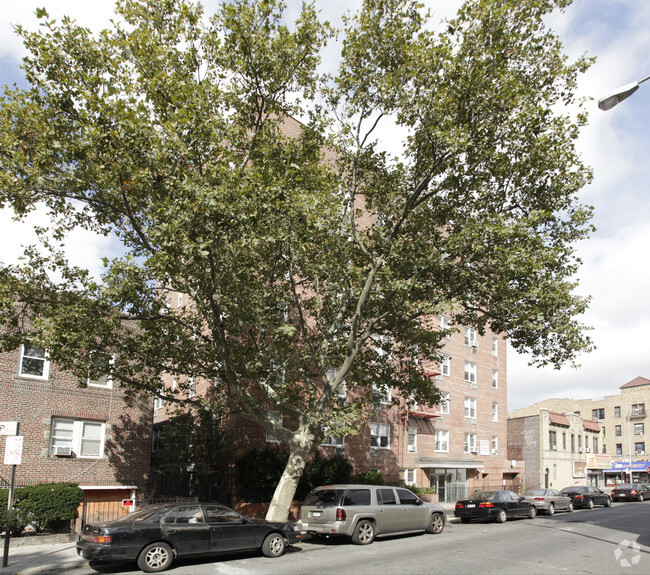 Building Photo - 48-10 45th St