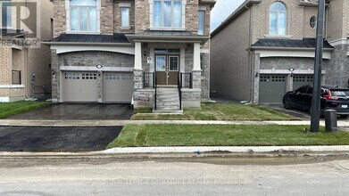Building Photo - 267 Thornbush Blvd
