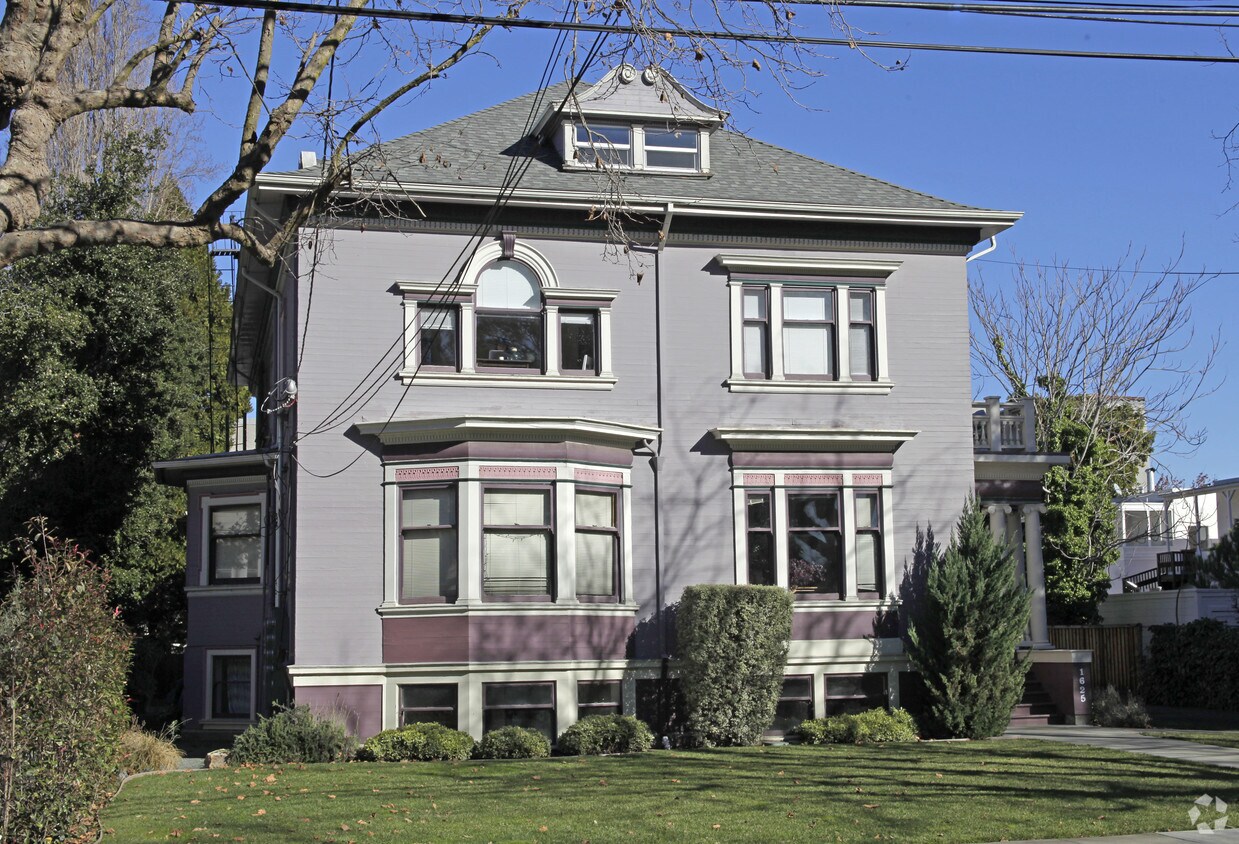 Foto principal - 1625 Central Ave