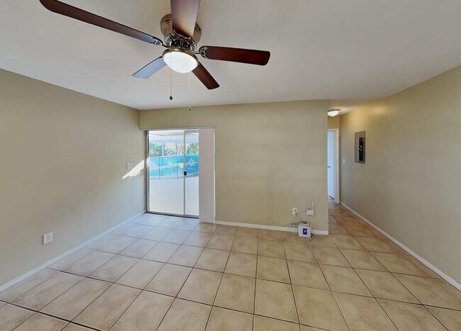 Foto del edificio - 3300 N 46th Ave