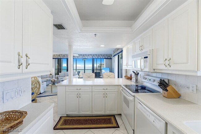 Foto del edificio - 26225 Hickory Blvd