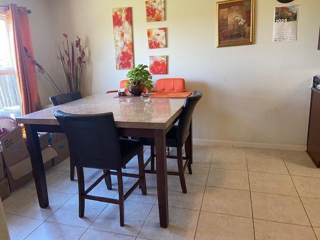 Foto del edificio - 2124 Bluebell Dr