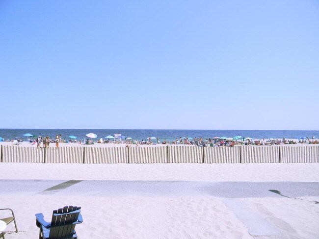 Foto del edificio - 155 Beach Front