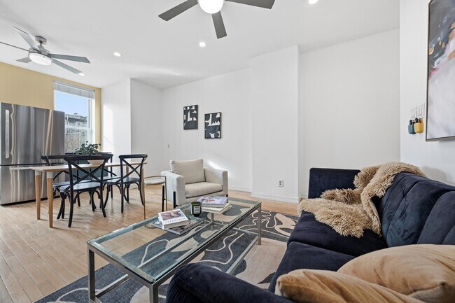 Foto del edificio - 201 Pavonia Ave