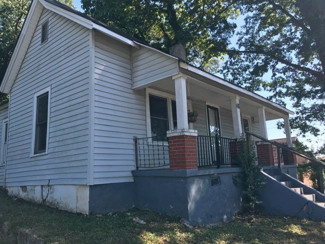 Building Photo - 1237 N Dunleith Ave