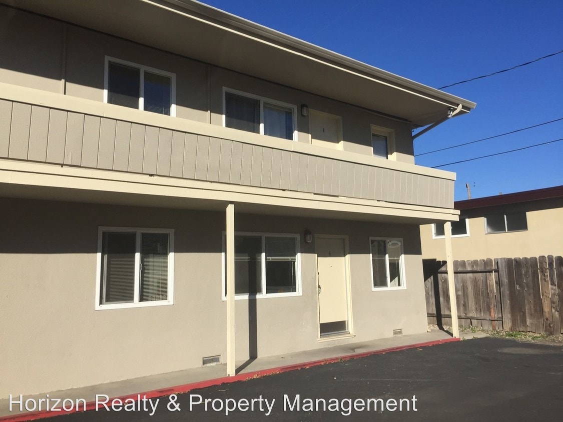 Primary Photo - 710 E Foothill Blvd