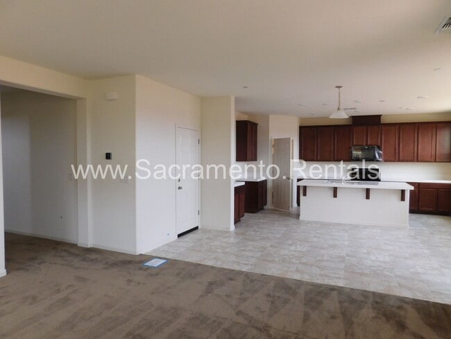 Building Photo - 3 br, 2.5 bath House - 5348 Bass Harbor Way