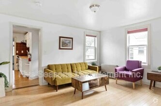Building Photo - 133 Elmwood Ave
