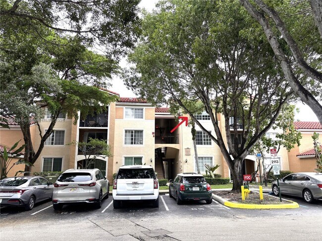 Foto del edificio - 2113 Renaissance Blvd