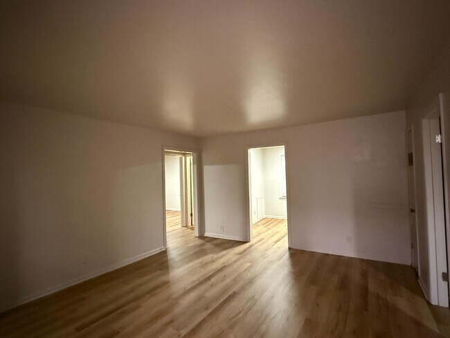 Foto del edificio - 2607 N Poplar St