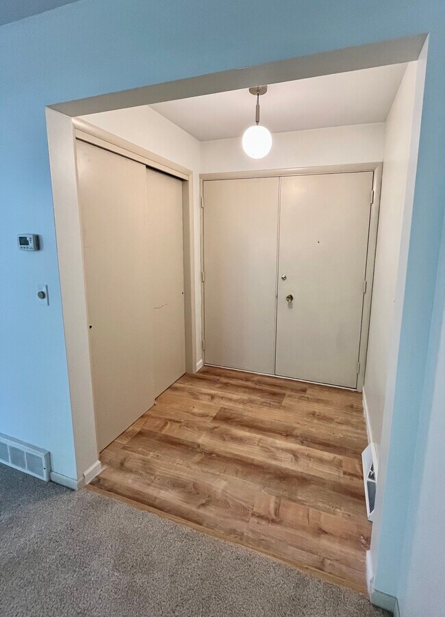 Foto del edificio - 3051 Wildridge Dr NE