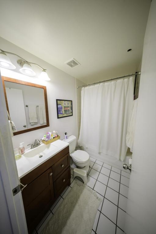 Foto del edificio - 226 N Clinton St