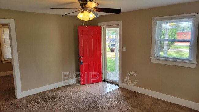 Foto del edificio - 2207 NW Clay St