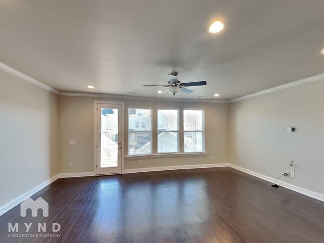 Building Photo - 3322 Bending Birch Pl