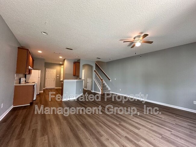 Building Photo - 3730 Creswick Cir