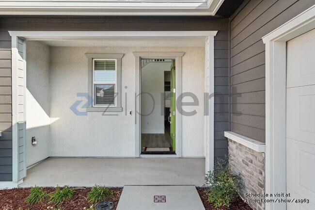 Building Photo - 7813 Lamplight Ct