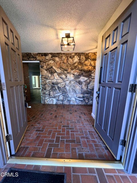 Foto del edificio - 10945 Kings Rd