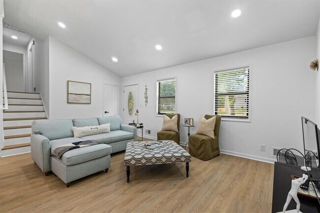 Foto del edificio - 4286 Jones Ct