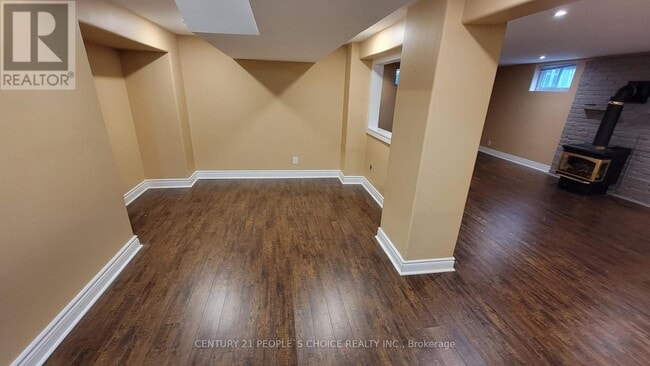 Photo du bâtiment - 1402 Fisher Ave
