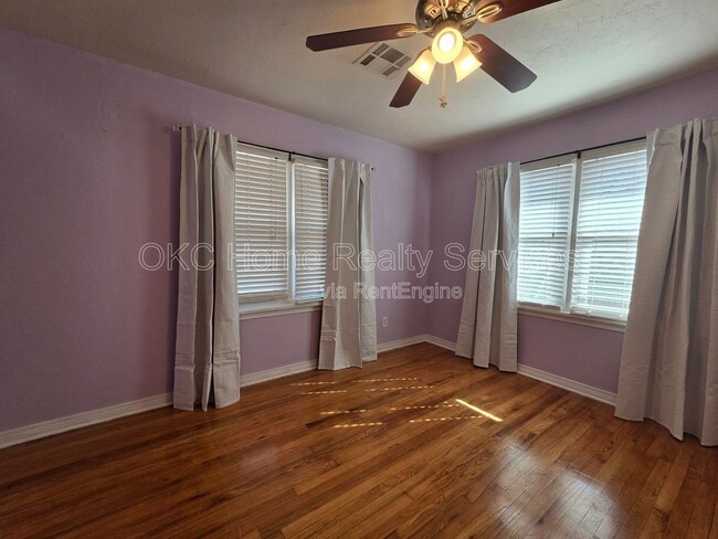 Foto del edificio - 3832 NW 17th St