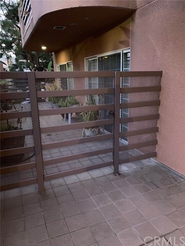 Building Photo - 4310 Cahuenga Blvd