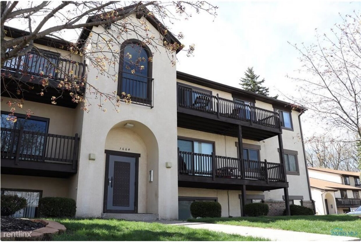 Primary Photo - 1664 Brownstone Blvd