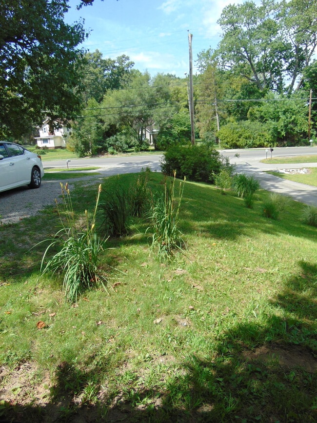 Building Photo - 5333 Bluffton Rd